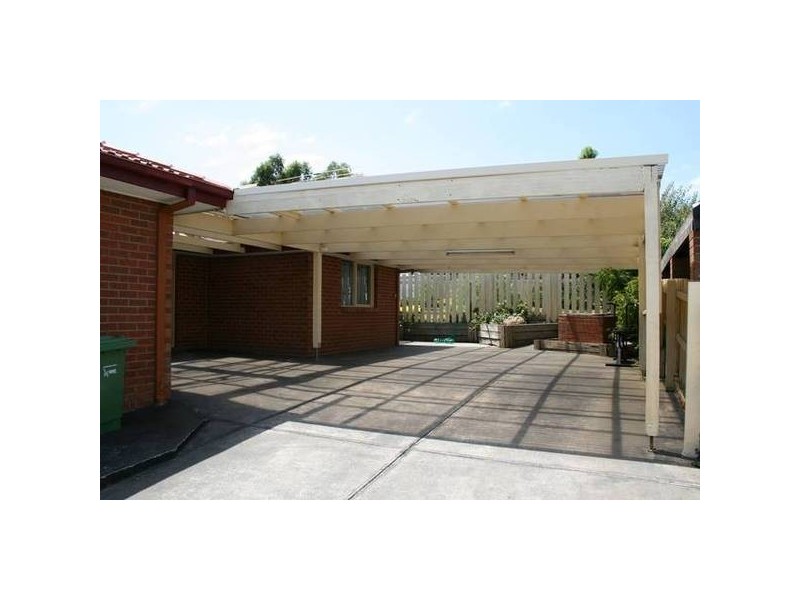 213 Elizabeth Drive, Sunbury VIC 3429