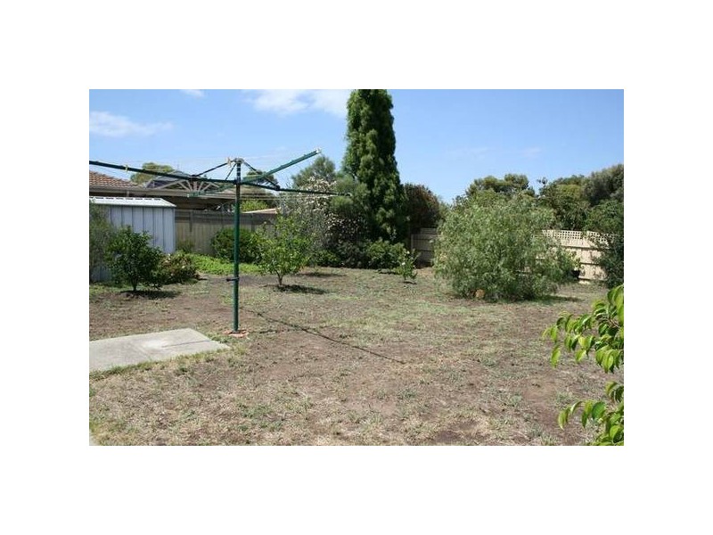 213 Elizabeth Drive, Sunbury VIC 3429