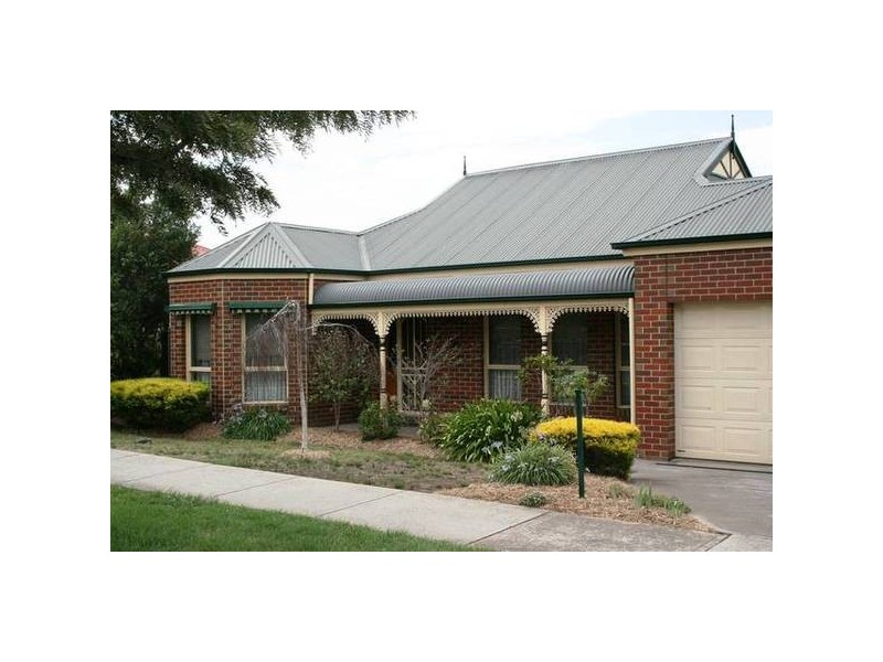 72 Gap Road, Sunbury VIC 3429