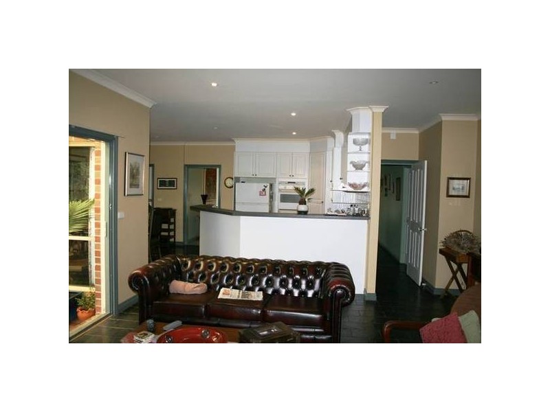 72 Gap Road, Sunbury VIC 3429