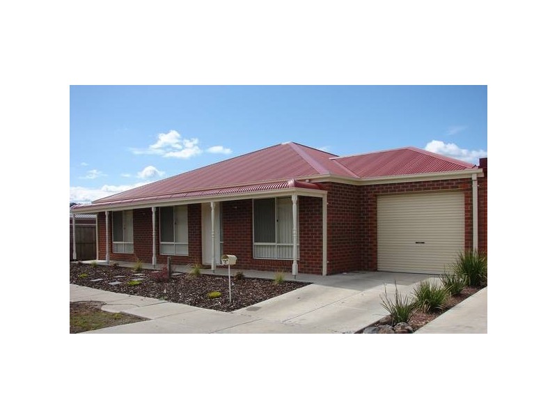 4 Morris Court, Sunbury VIC 3429