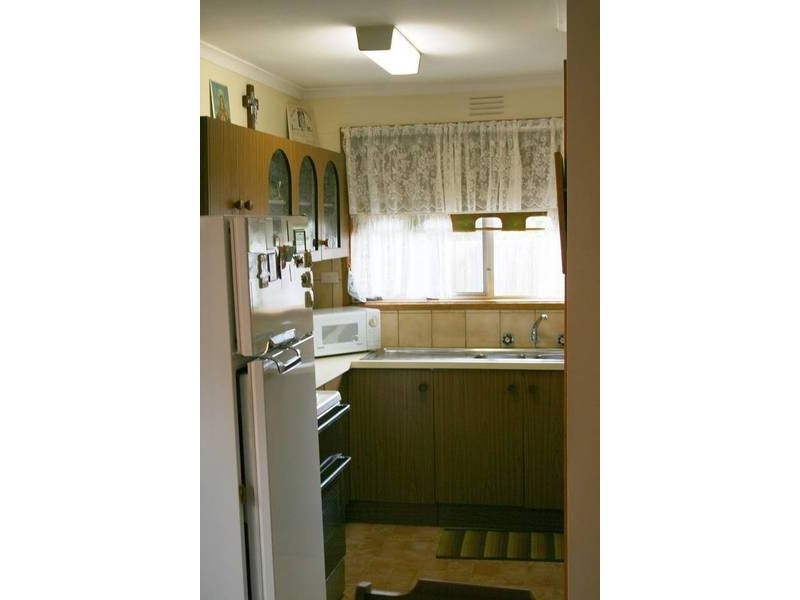 6/5 Evans Street, Sunbury VIC 3429