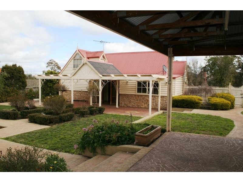 116 Yellowgum Boulevard, Sunbury VIC 3429