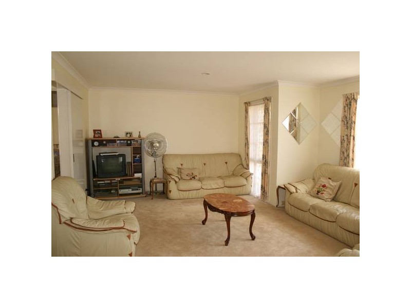 3 Ainsdale Court, Sunbury VIC 3429