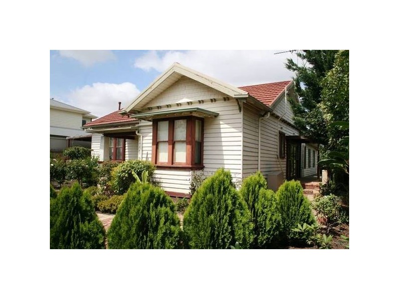 9 Riddell Road, Sunbury VIC 3429