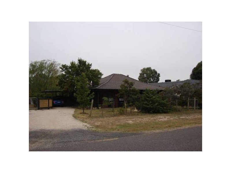 75 Racecourse Road, Riddells Creek VIC 3431
