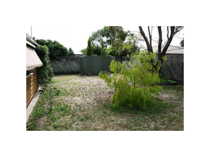 13 Winged Foot Court, Sunbury VIC 3429