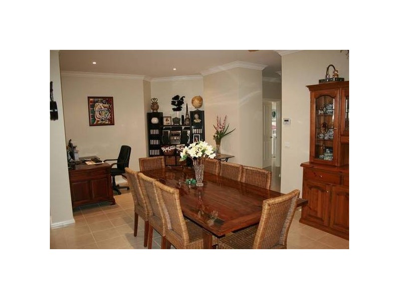 4 Ironbark Drive, Sunbury VIC 3429