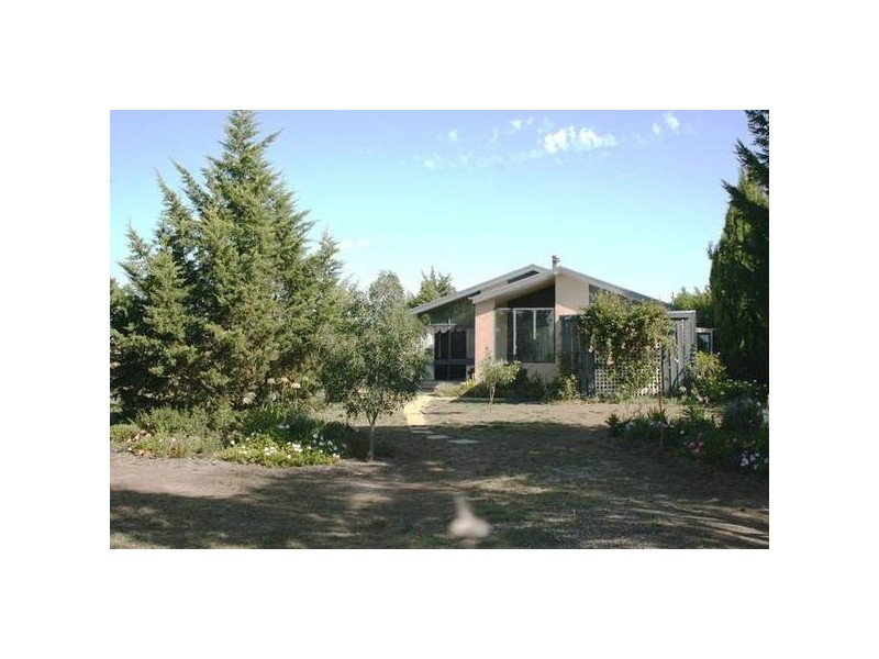 210 Settlement Road West, Sunbury VIC 3429