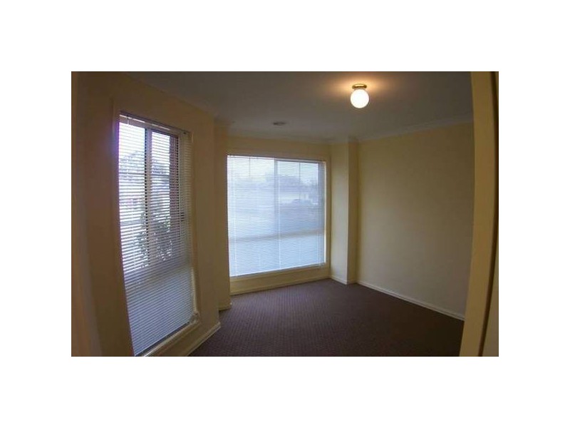 3 Doriemous Court, New Gisborne VIC 3438