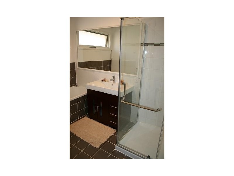 8 Haines Court, Sunbury VIC 3429