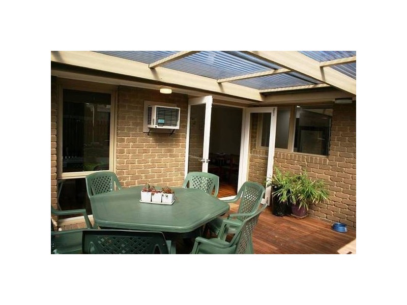 8 Haines Court, Sunbury VIC 3429