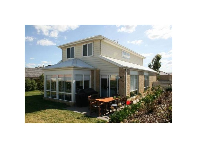 1 Liquidamber Way, Sunbury VIC 3429