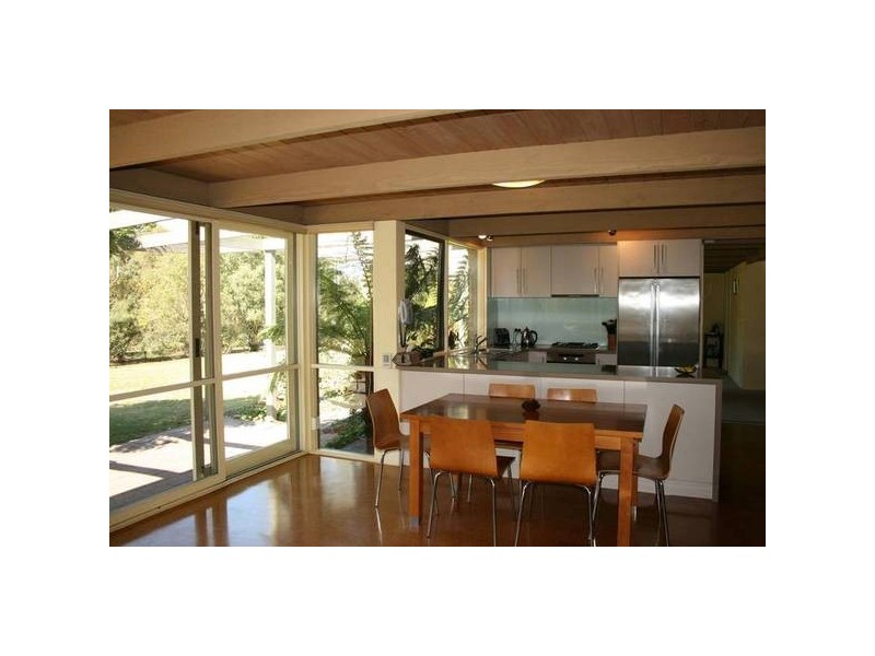 2 The Trump Close, Sunbury VIC 3429