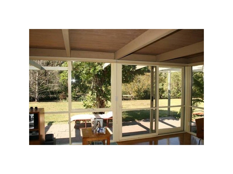 2 The Trump Close, Sunbury VIC 3429