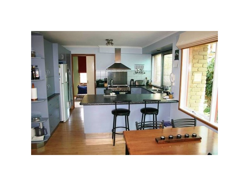34 Gleneagles Drive, Sunbury VIC 3429
