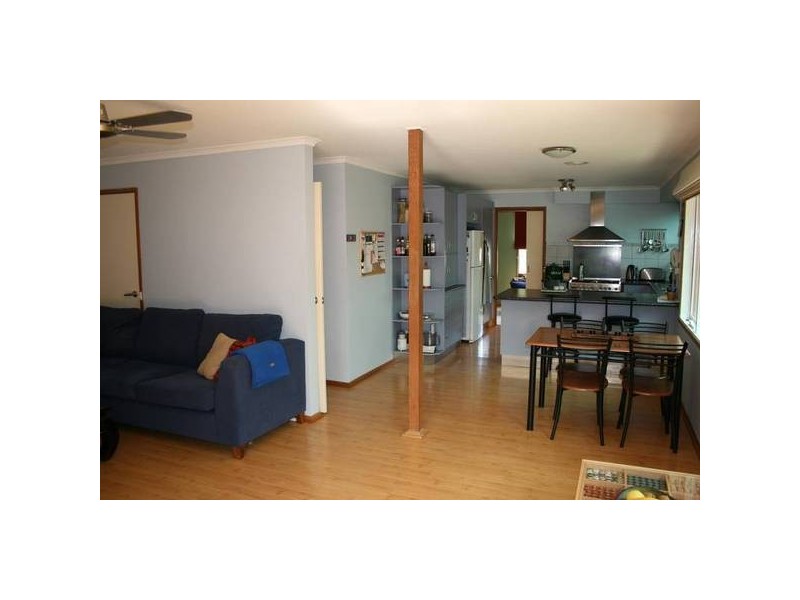 34 Gleneagles Drive, Sunbury VIC 3429