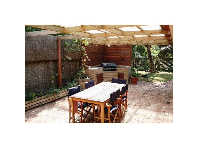 34 Gleneagles Drive, Sunbury VIC 3429