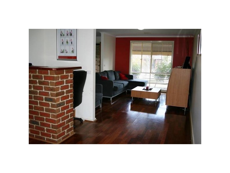 17 Noble Way, Sunbury VIC 3429