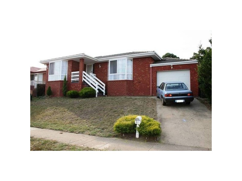 68 Phillip Drive, Sunbury VIC 3429