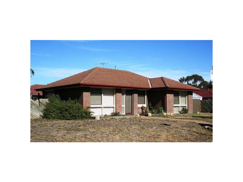 3 Gullane Drive, Sunbury VIC 3429