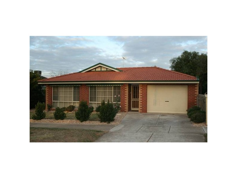 1/81 Pasley Street, Sunbury VIC 3429