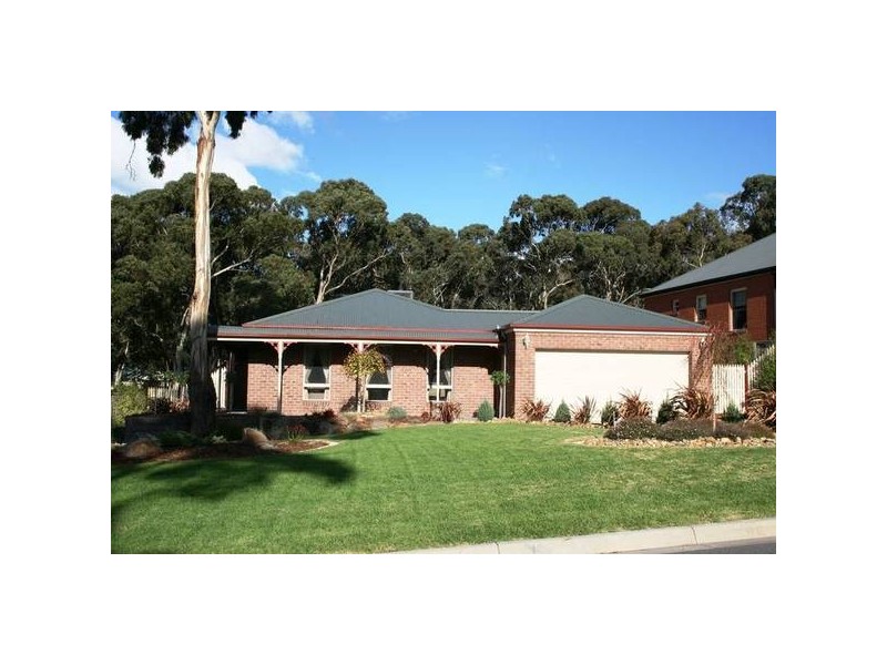 47 Fullwood Drive, Sunbury VIC 3429