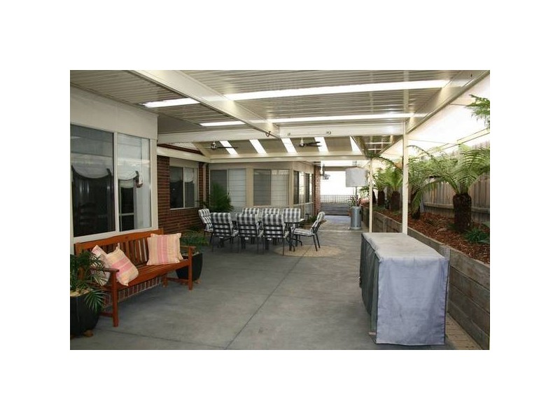 47 Fullwood Drive, Sunbury VIC 3429