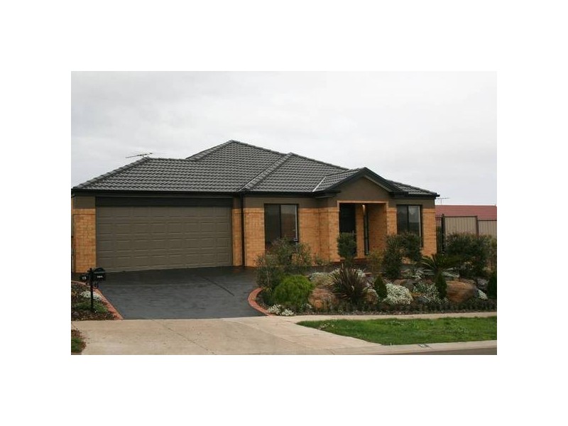 13 Swift Street, Sunbury VIC 3429