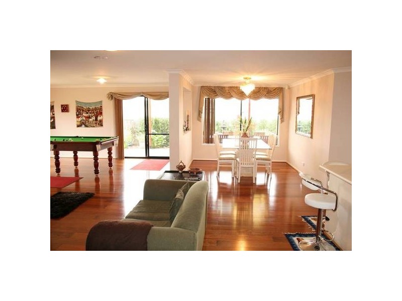 13 Swift Street, Sunbury VIC 3429