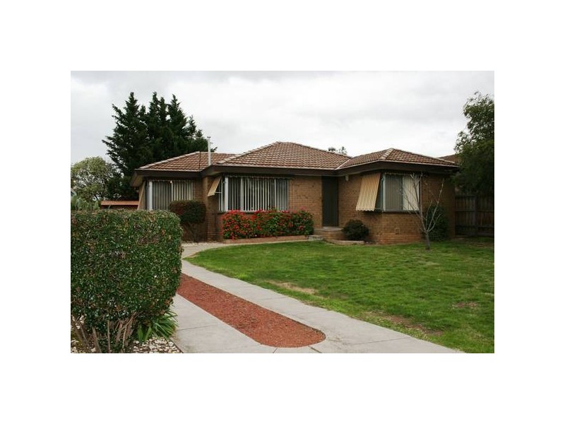 9 Darwin Street, Sunbury VIC 3429