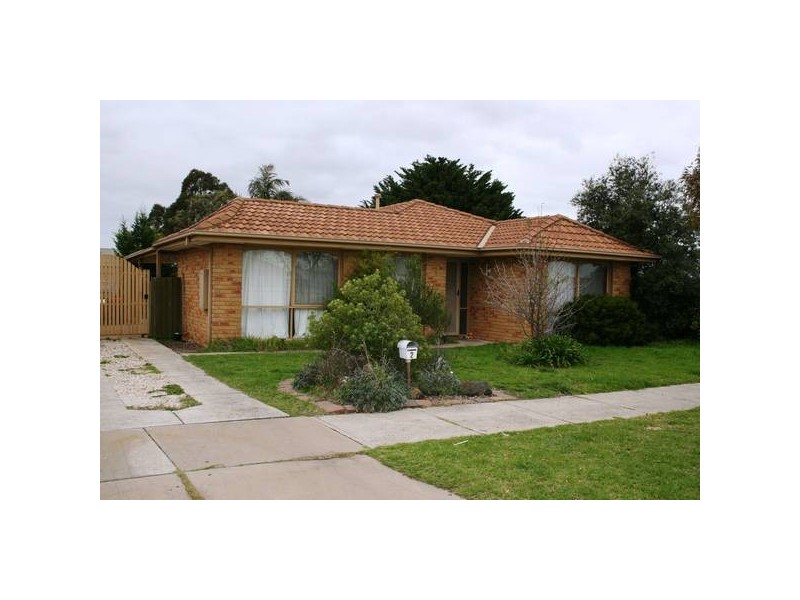 2 Reghon Drive, Sunbury VIC 3429