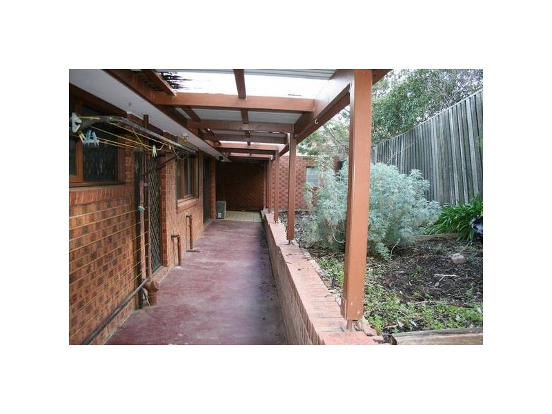 2 Louis Way, Sunbury VIC 3429