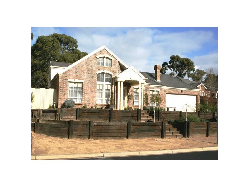 41 Fullwood Drive, Sunbury VIC 3429