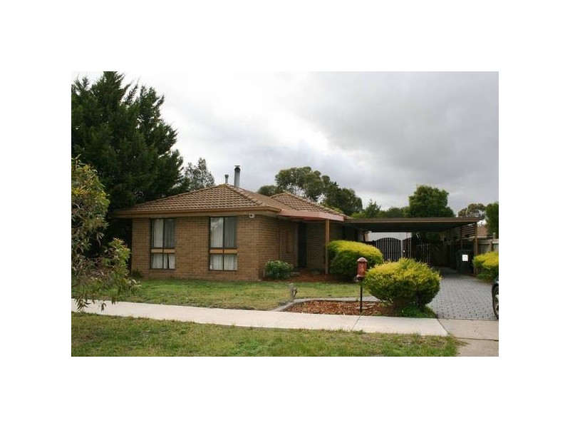 88 Muirfield Drive, Sunbury VIC 3429