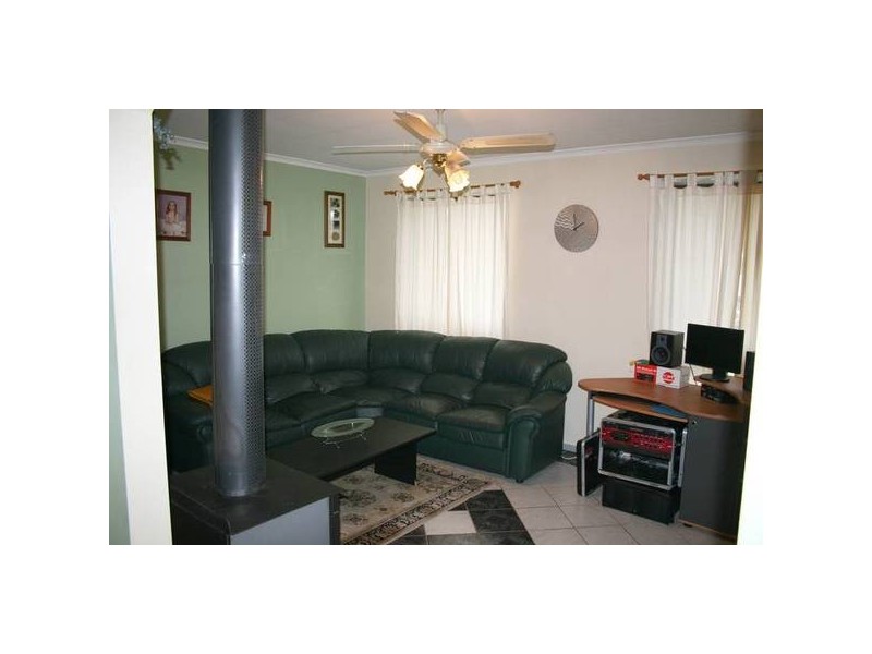 88 Muirfield Drive, Sunbury VIC 3429