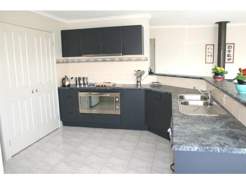 7 The Ridge, Oaklands Junction VIC 3063