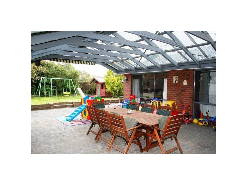 9 Kathryn Court, Sunbury VIC 3429