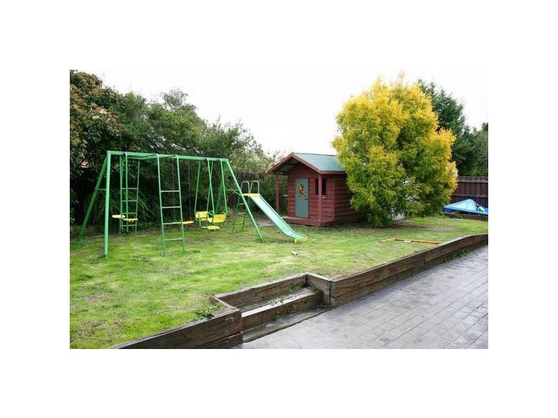 9 Kathryn Court, Sunbury VIC 3429