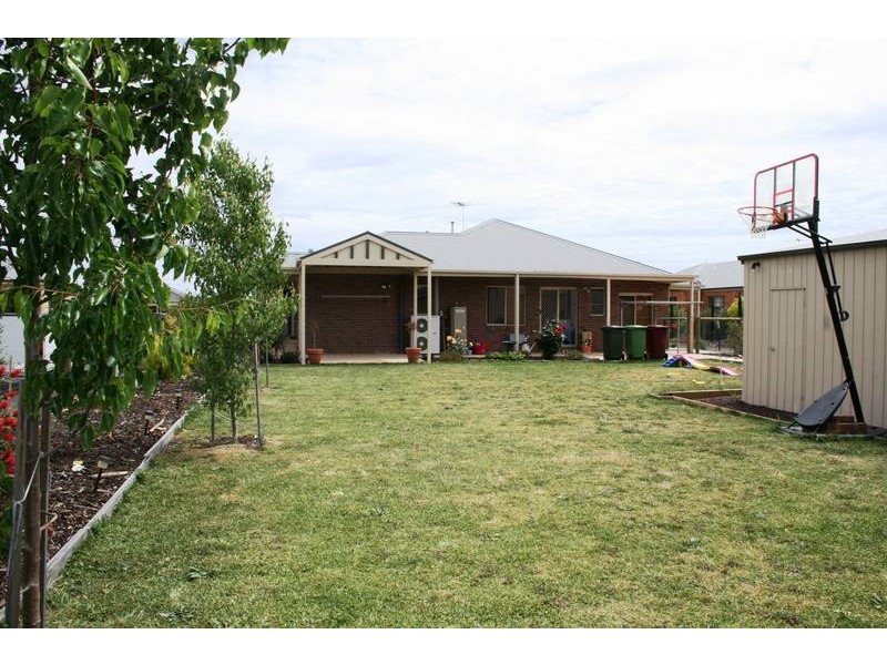 7 Marylebone Street, Sunbury VIC 3429