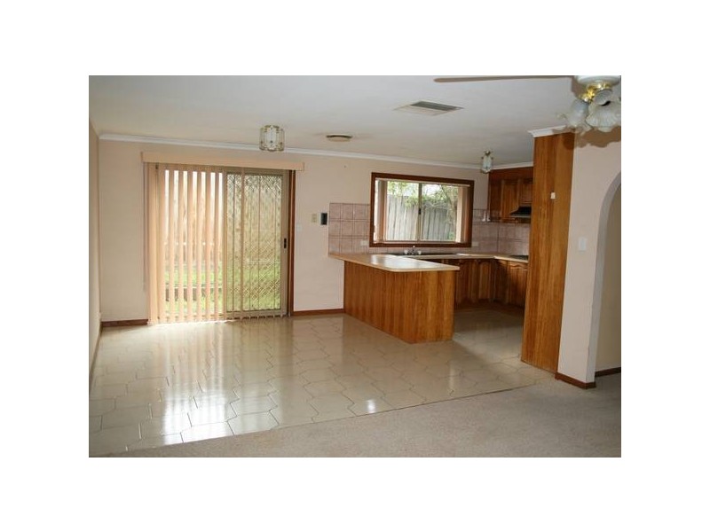 25 Neill Street, Sunbury VIC 3429