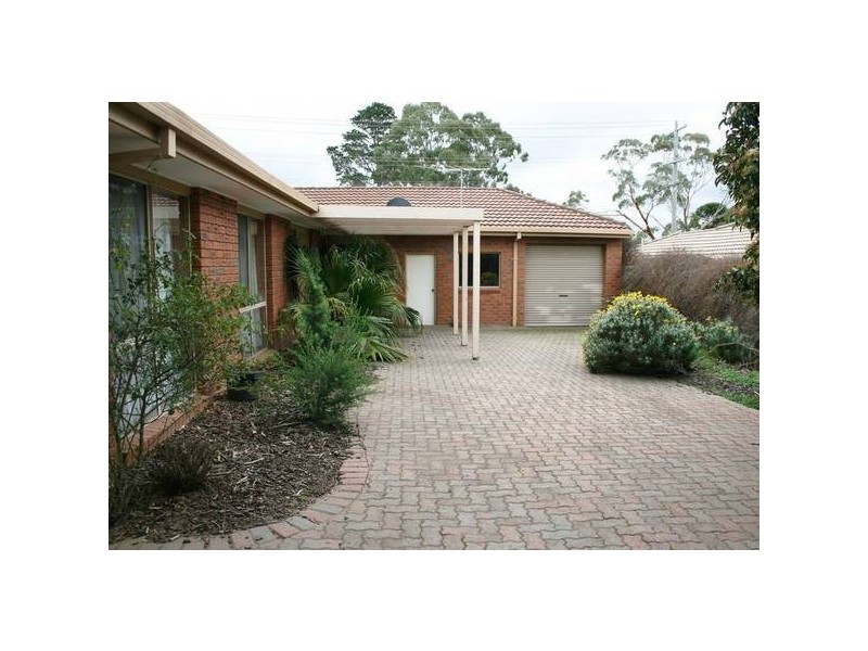 25 Neill Street, Sunbury VIC 3429