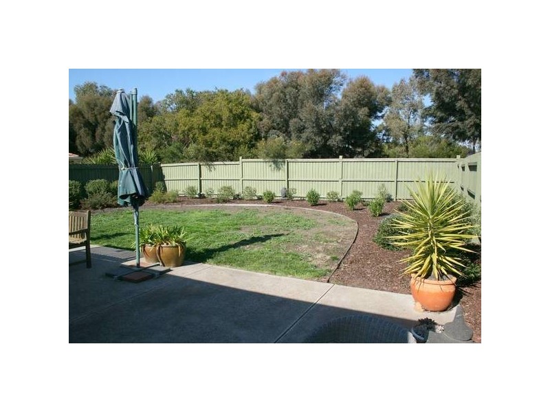 5 Peterhouse Court, Sunbury VIC 3429