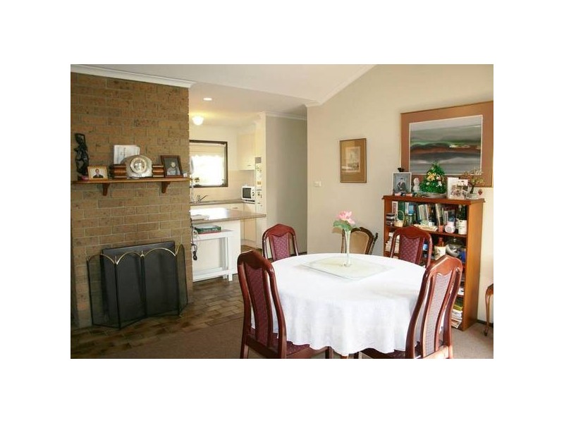 22 Deakin Street, Sunbury VIC 3429