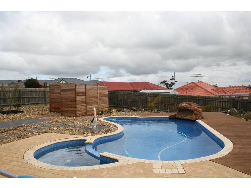 31 Parkview Drive, Sunbury VIC 3429