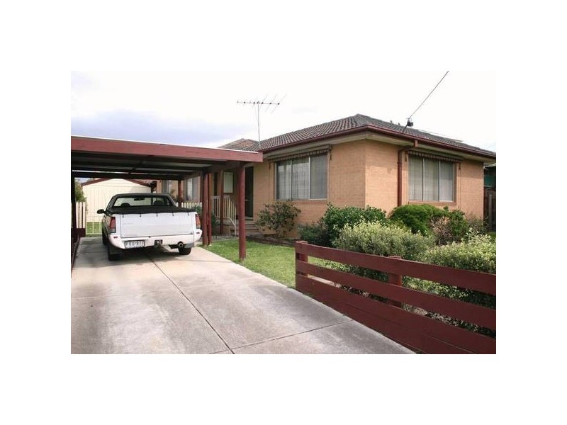 5 Darwin Street, Sunbury VIC 3429