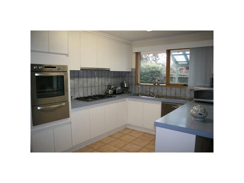 11 Fisher Court, Sunbury VIC 3429