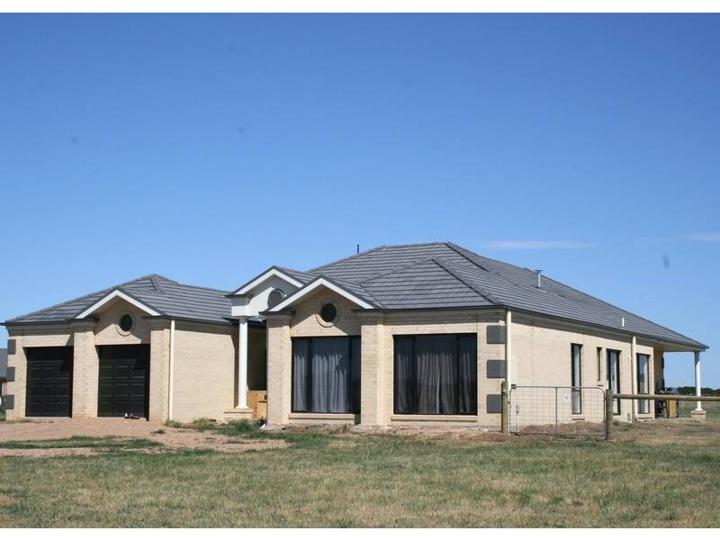 1 The Ridge, Oaklands Junction VIC 3063