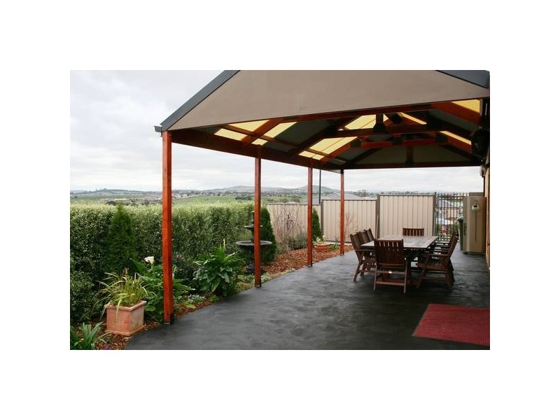 13 Swift Street, Sunbury VIC 3429