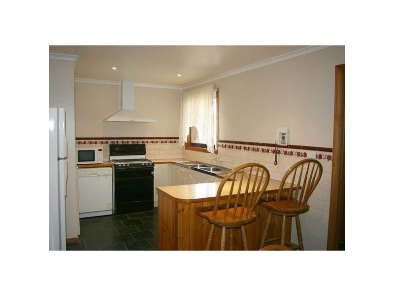 33 License Road, Diggers Rest VIC 3427